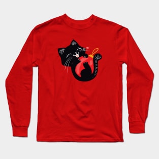 Cute black kitten with red ball Long Sleeve T-Shirt